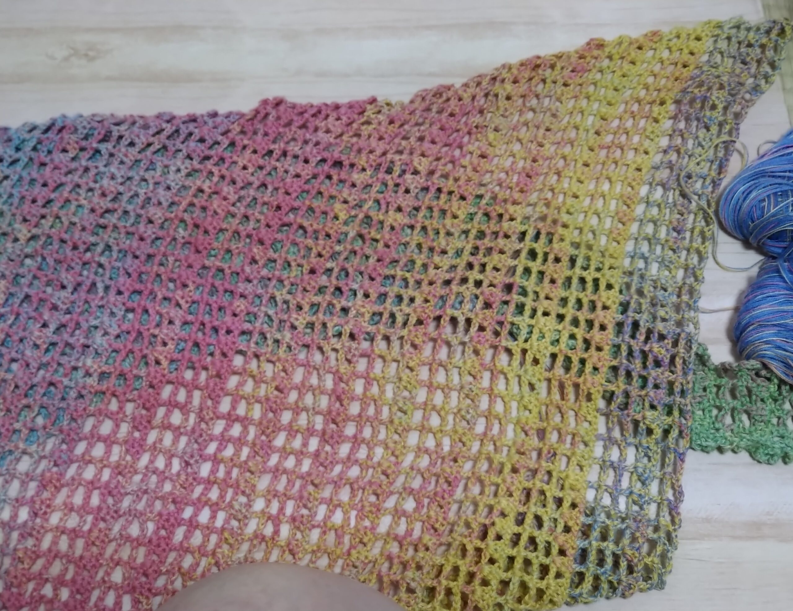 三角ショール | ソックヤーンの編み物ブログ